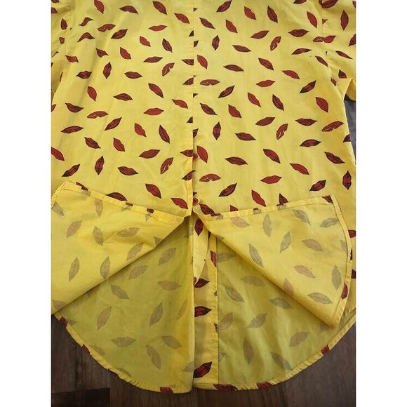 PASTA Crazy 80s Yellow Red Lips Button-Up Shirt Sz Small RARE Lipstick y2k VGT - Picture 8 of 9